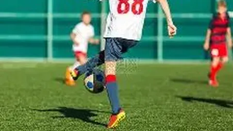 昆凌父亲节温馨晒照，周董与父亲甜蜜互动展幸福笑容