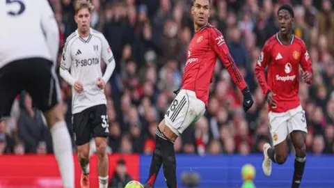 “中足联理事长李克敏成都论道，开启中西商务新篇章”